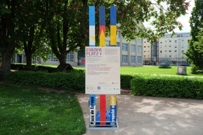 Europaplatz (Recht sprechen)