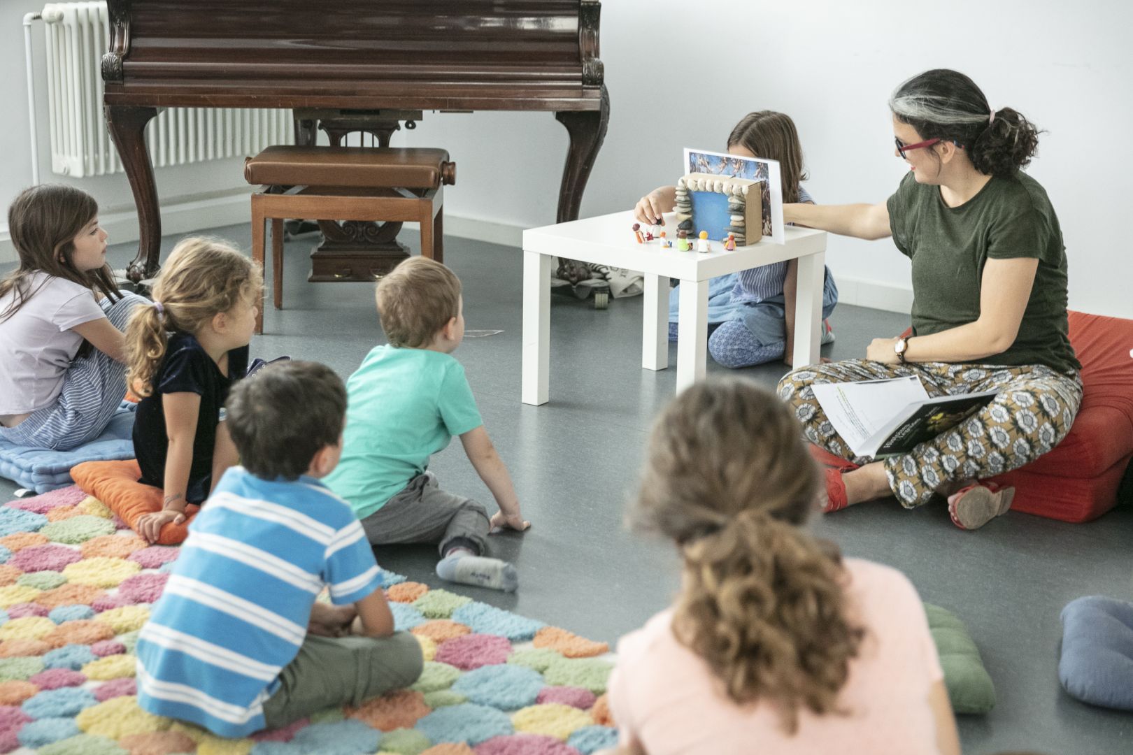 Lecture pour enfants en français "Dans les bois"