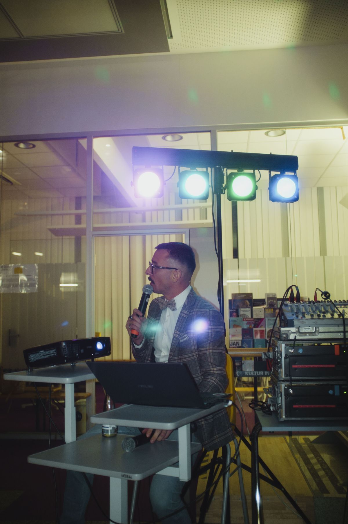 On dit que la vie, cest une folie... 