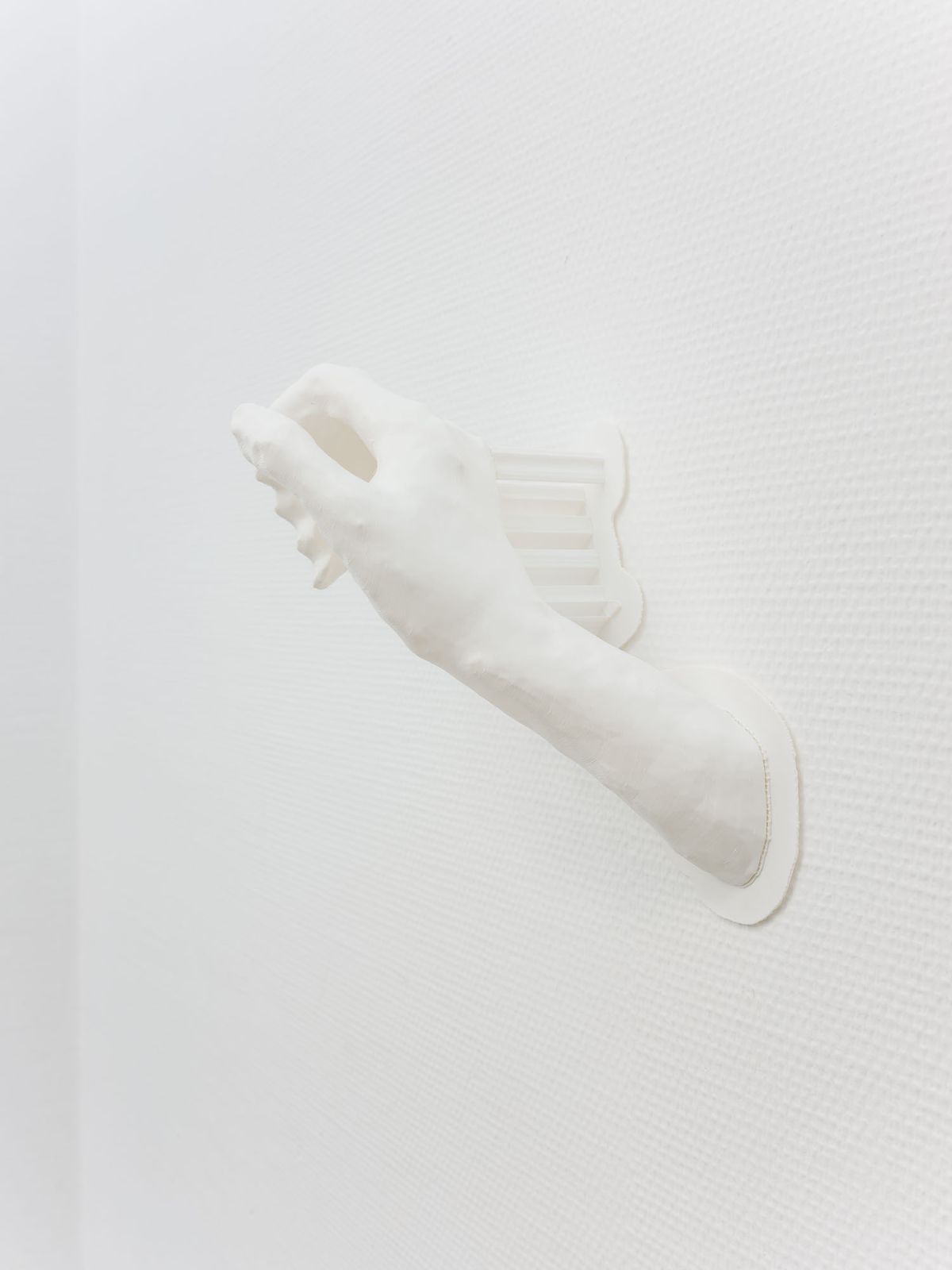 Retour de Paris: Juli Gebhardt "Out of bounds" 